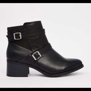 ASOS/New Look Buckle Chelsea Boots